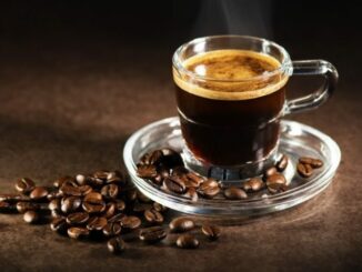 espresso-serving-in-glass-cup